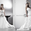 09-abito-sposa-con-strascico-platino